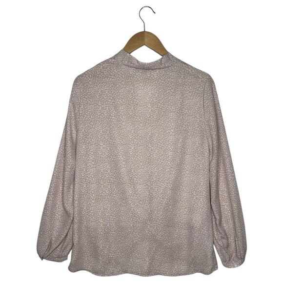 Adrianna Papell Top Womens M V Neck Long Sleeve Geometric Twisted Hem Light Pink - Picture 2 of 12